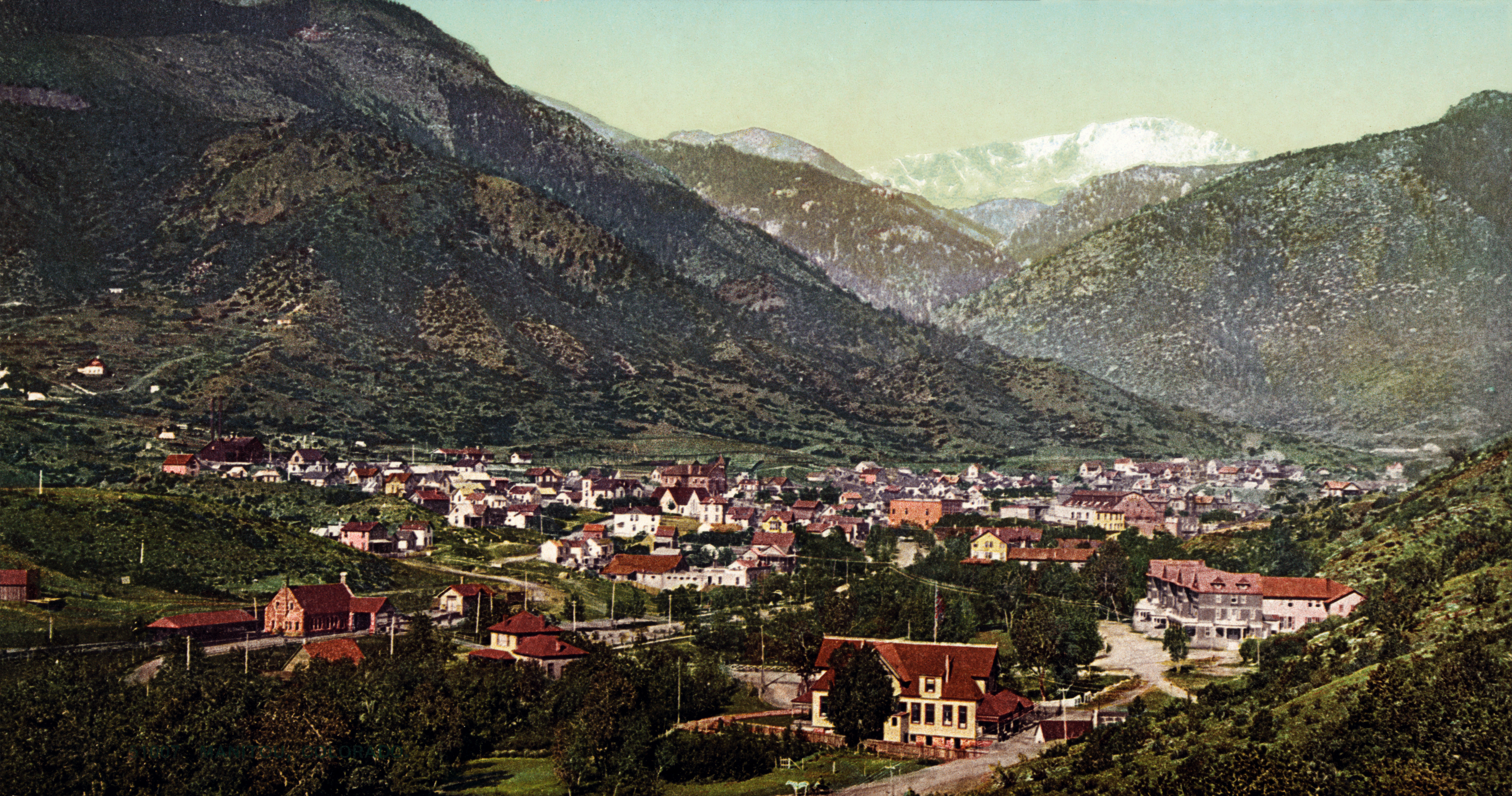 Manitou Springs, CO, in 1902. From the Public Domain. Photo source: Wikipedia